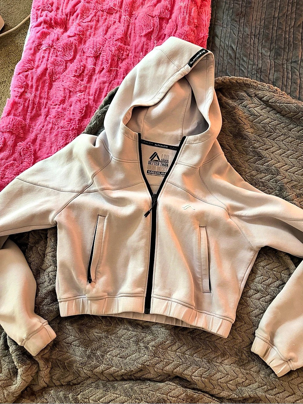 Alphalete cropped zip up hoodie